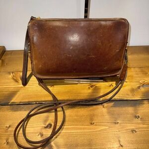 Vintage Coach 9455 Tabac Brown Zippered Clutch NYC Talon Zip Hangtag